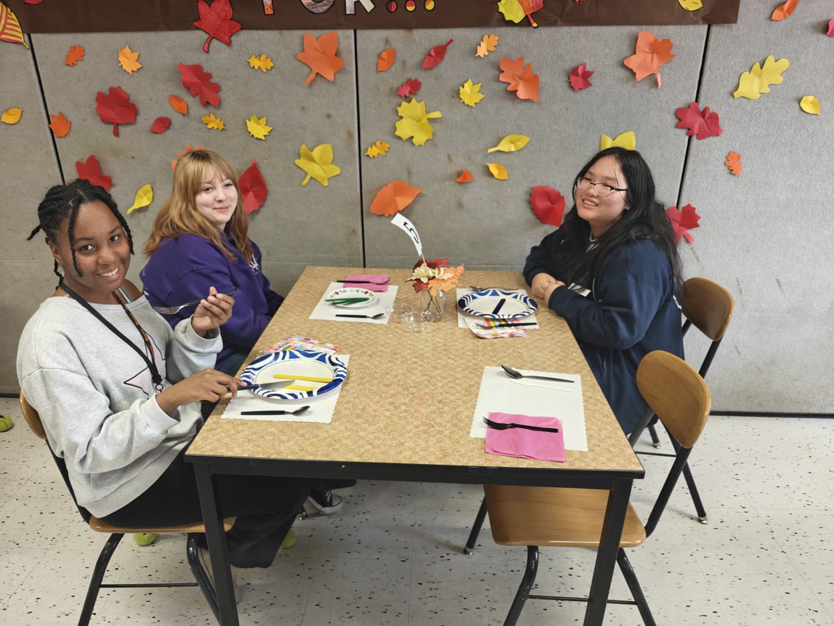 Thank you to the A103 Bengals for allowing the period 3 art classes the pleasure of dining at the Bengal Cafe. What a creative and inclusive experience! #BHS #OneBarnegat #BarnegatInspires