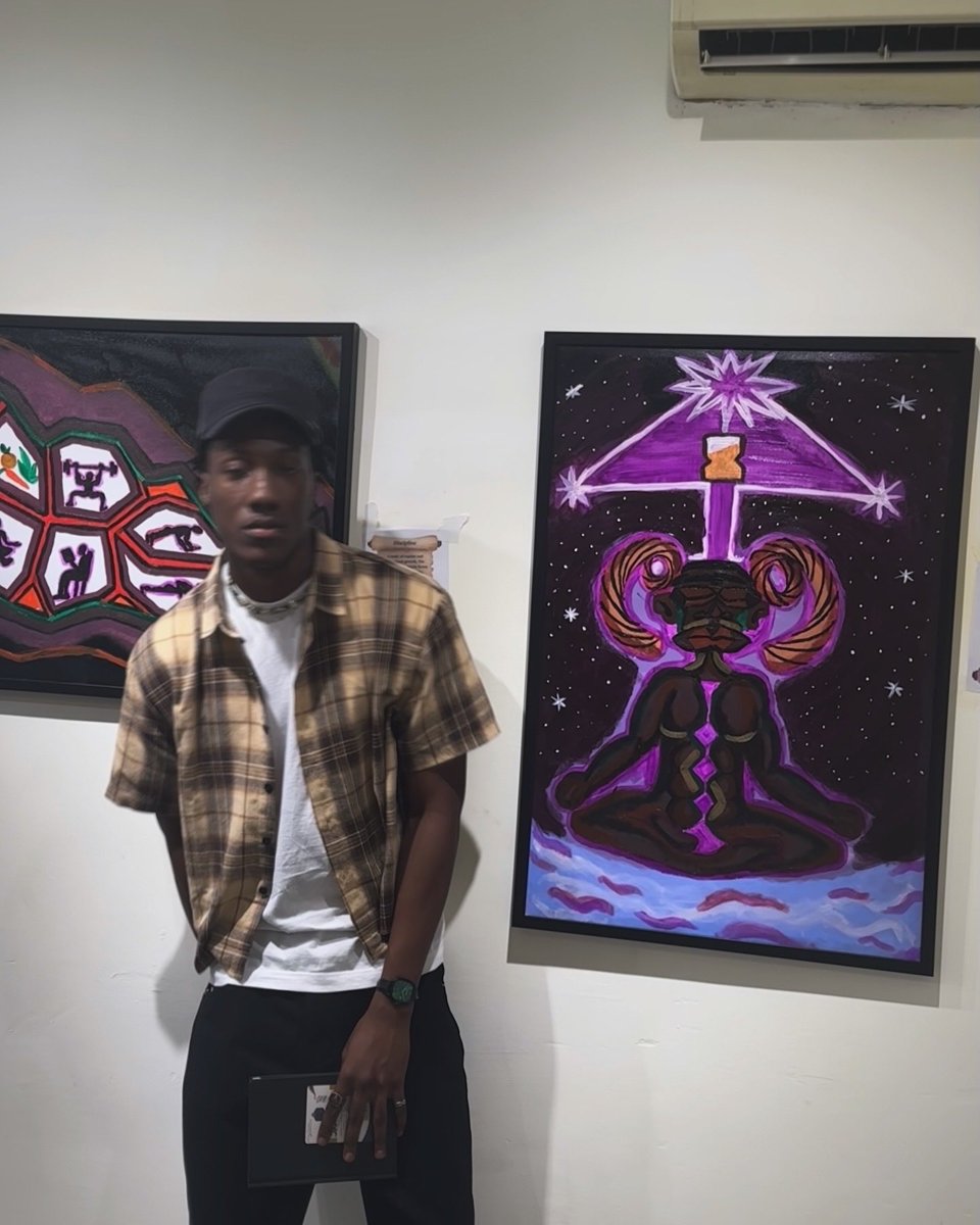 G O D E S Q U E tweet media