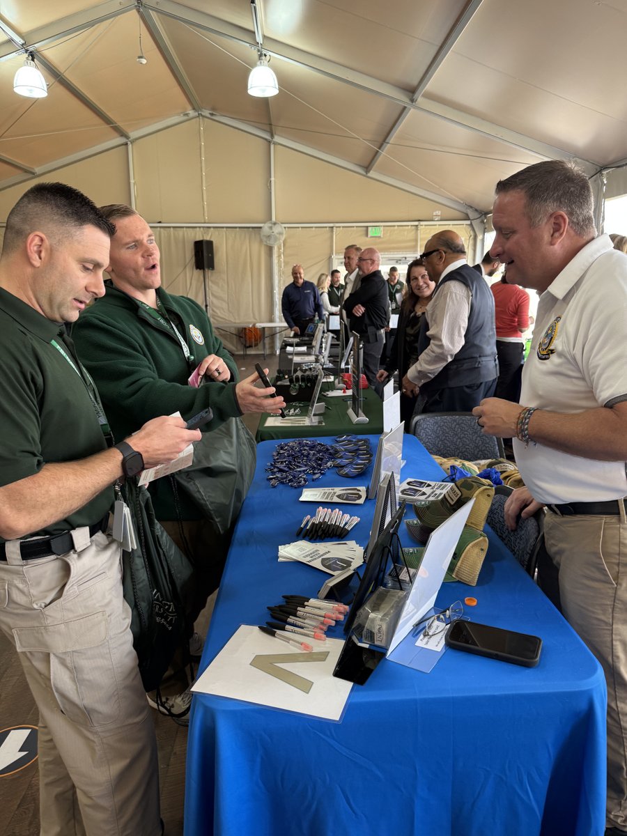FBINAAQuantico's tweet photo. Professional Development Day is always a highlight, and Session 296 was no exception! Huge thanks to our Academic, Strategic Alliance, and Federal Law Enforcement partners for your support. You play a vital role in our students’ journey. #FBINAA #PDD #Session296 https://t.co/GkZr6JpC0Q