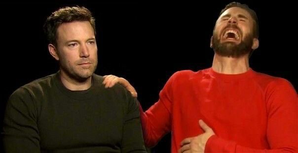 Uglyforeverr's tweet photo. Yo mirando el pov de 

Auron                             Vegetta https://t.co/gbvUgvOXuW