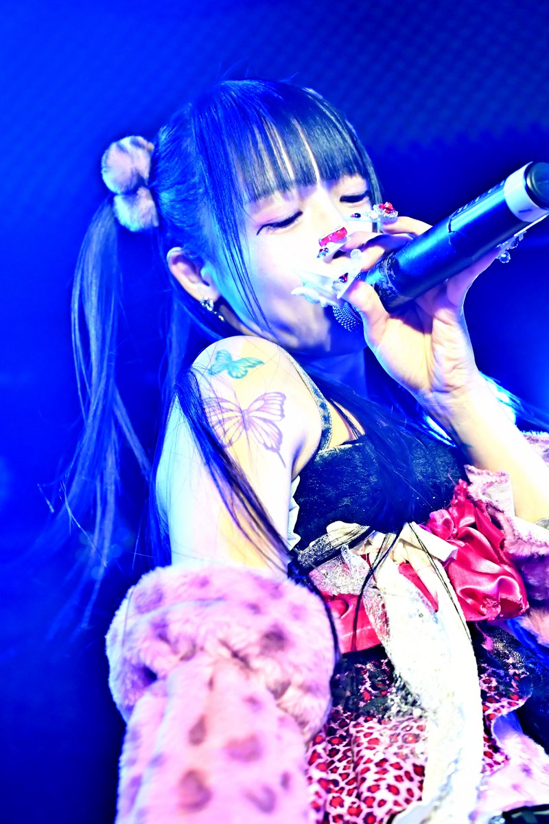 jpredarmy1129's tweet image. 色々と進化を続ける茜捺さん、いつものご飯のお友達との話題にのぼる回数上位、目を空けてくれてた方が良かったか？こっちの方が雰囲気あったか？

月島茜捺@きっと大切だった　@kitto_senna
🦋 ロイヤルブルー 　 きっと大切だった設立者 
 #月島と振りコピ真剣部 みつけてくれてありがとう。