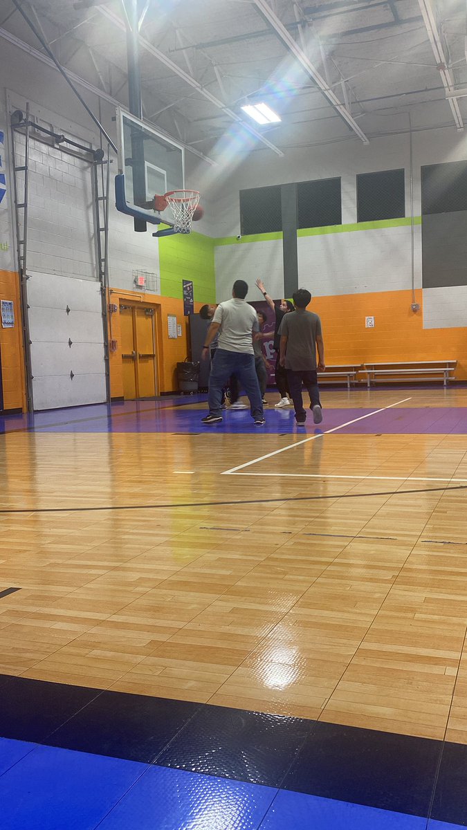 Marco mendoza tweet media