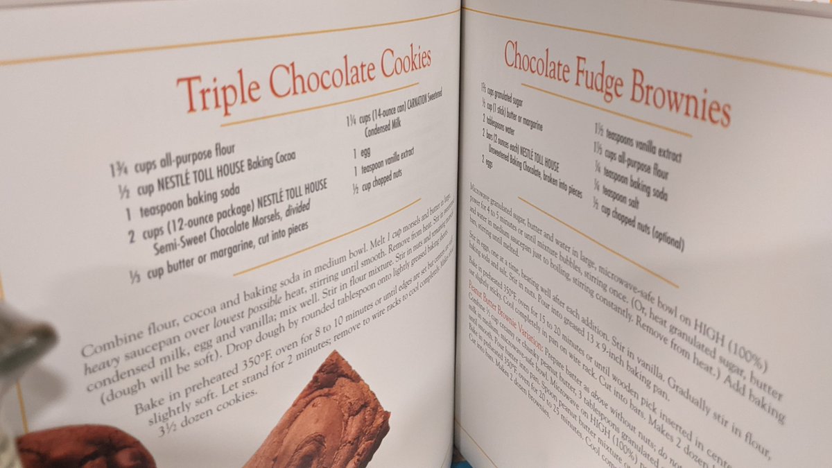 xMiss_B's tweet image. 👩🏼‍🍳🥣🔥Baking has begun for the season 🍪🍪🍪

🍪Triple Chocolate Cookies 
&amp;amp;
🤎Chocolate Fudge Brownies