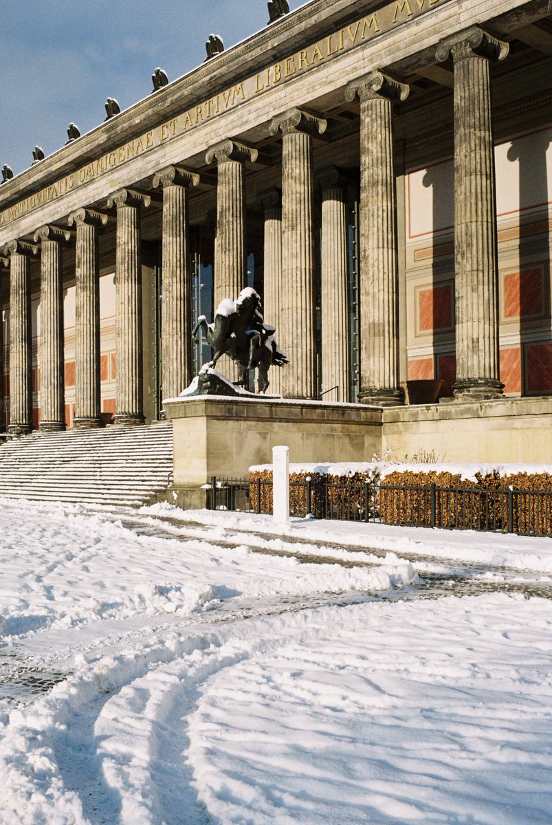 marcel_travels's tweet image. Winter in Berlin on 35mm film 🎞️