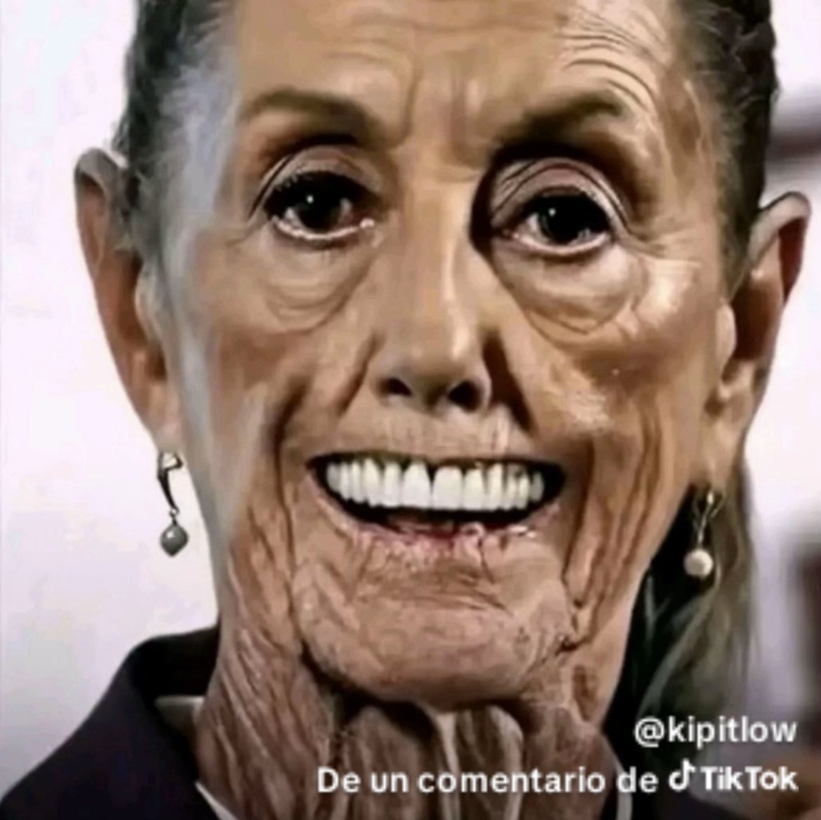 grego17_leon's tweet photo. @Diariodenarco Ya se abrió una carpeta de investigación https://t.co/BXO4iHKODD