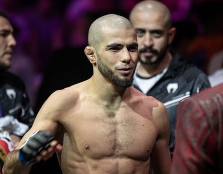 MMACentel tweet media