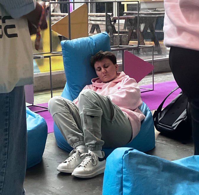 meryfiorentini_'s tweet image. Somos todos después de 4 días de @EFDevcon 😅