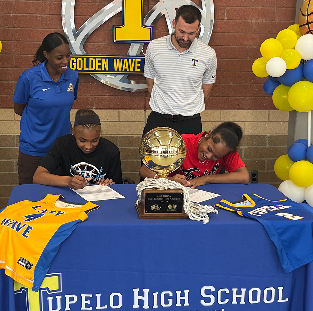 tupeloschools's tweet image. Congratulations to @tupGBB standouts Olivia Smith and Destiney Trice for signing with UT-Martin and Miss. Delta CC, respectively. We can't wait to see what you do on the next level. #TPSD #FloodWarning