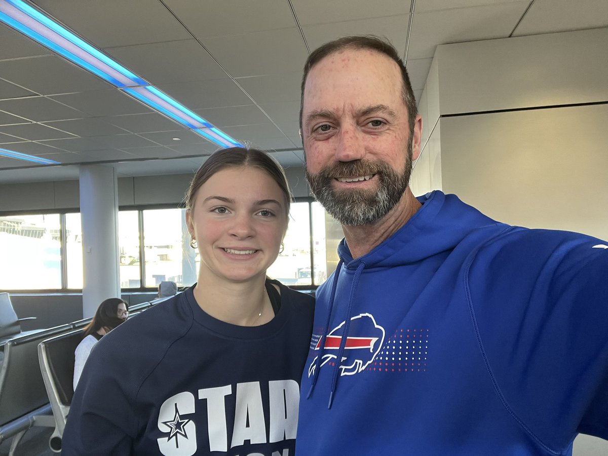 Petra Hunt-2027 tweet media