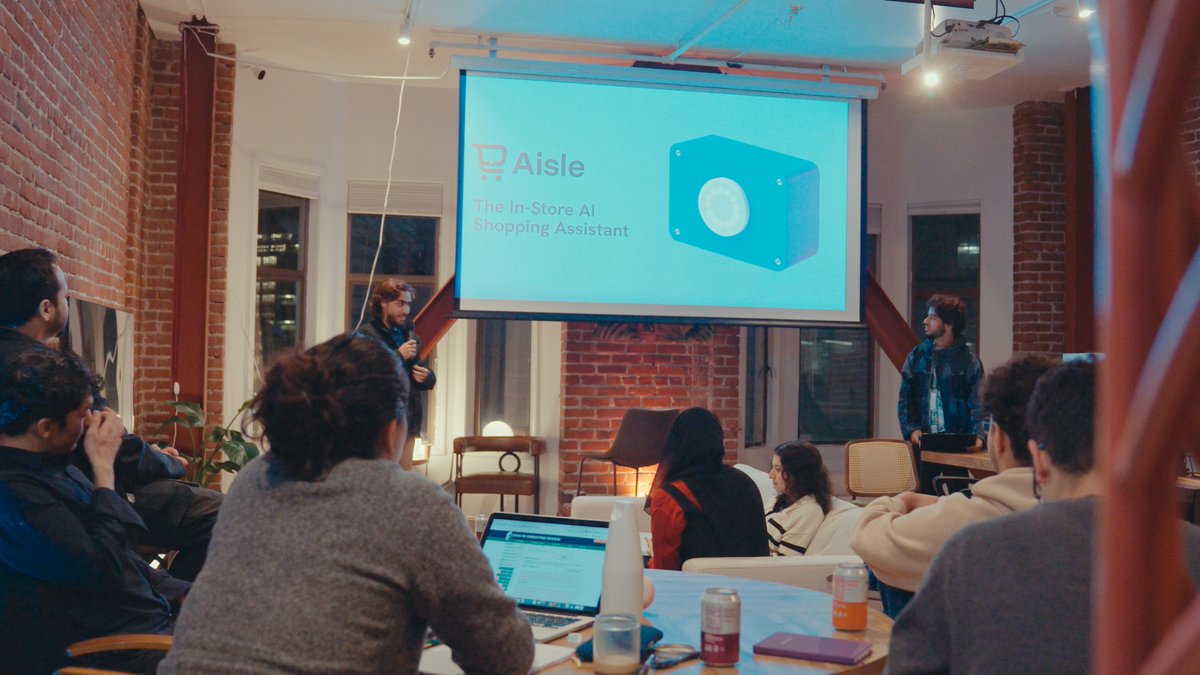 alifdotbuild's tweet image. Few spots left for Side Projects Night tonight.

lu.ma/alif