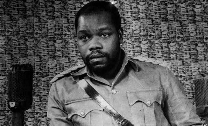 OraclePikin's tweet image. He saw the future and tried to separate his people from the zoo 
RIP LEGEND 💜🕊