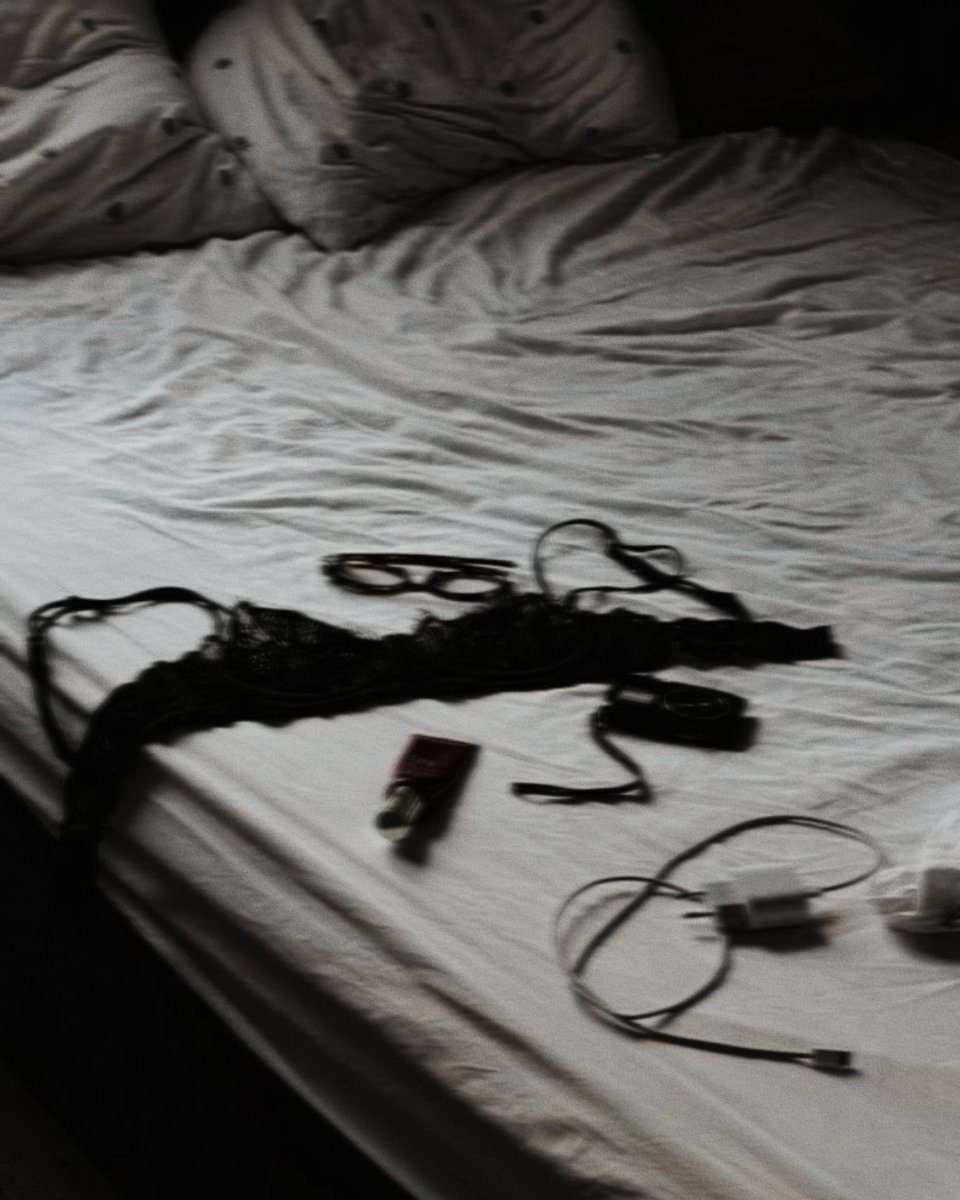 ⠀
la femme fatale.
⠀