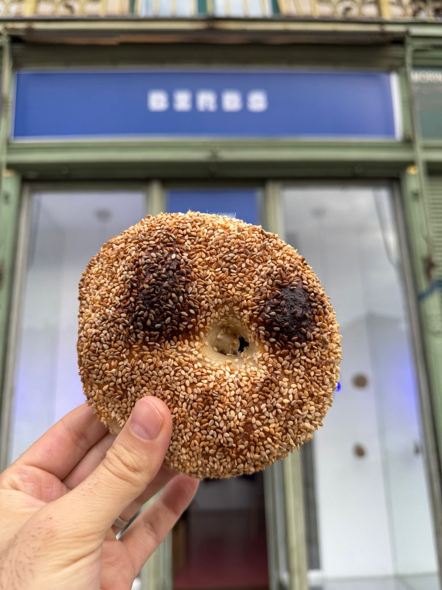 Birbs Coffee tweet media