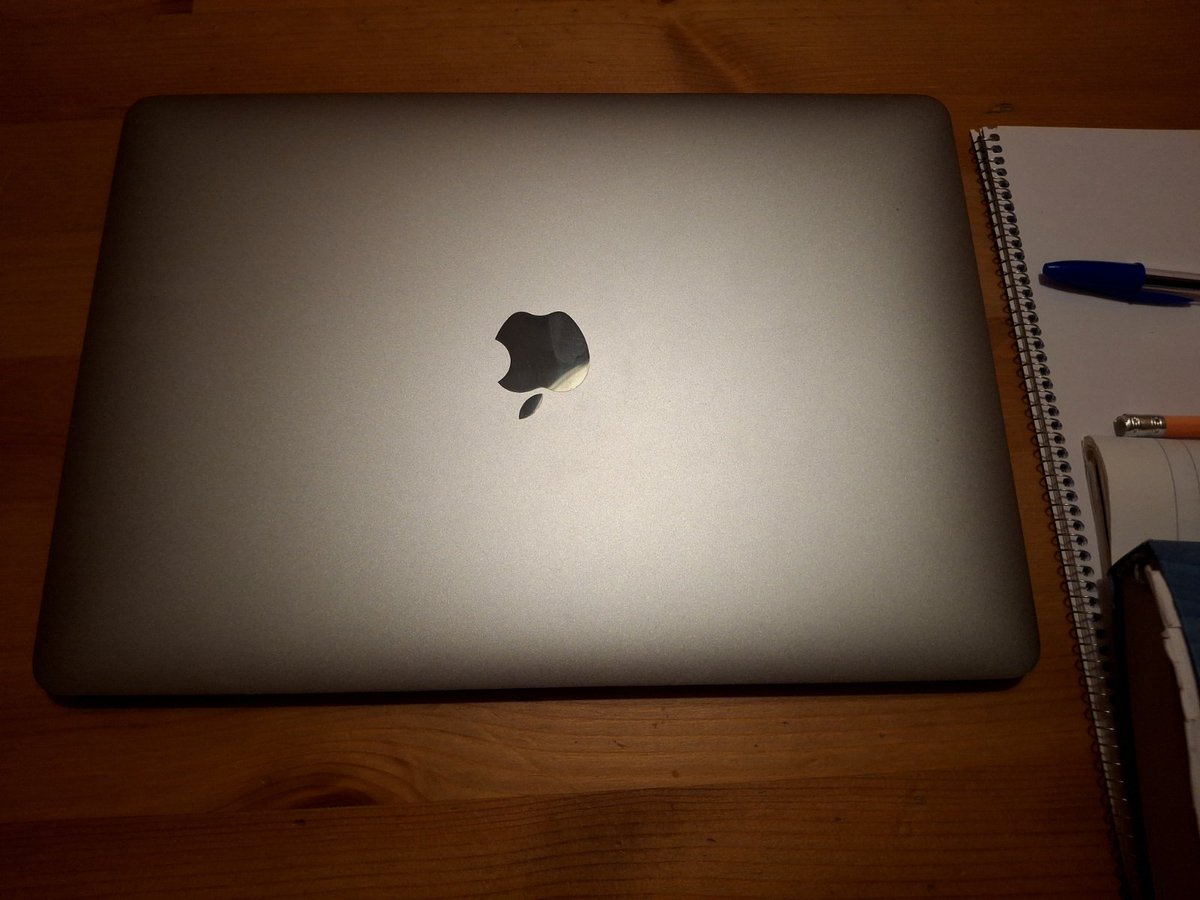 mike_chionidis's tweet image. Went to an Apple Store today for a broken charger. 
Took the employee 15 minutes to manually copy-paste all my receipt info into the repair form. 

I wonder why they haven’t implemented AI yet to save time! 🤔