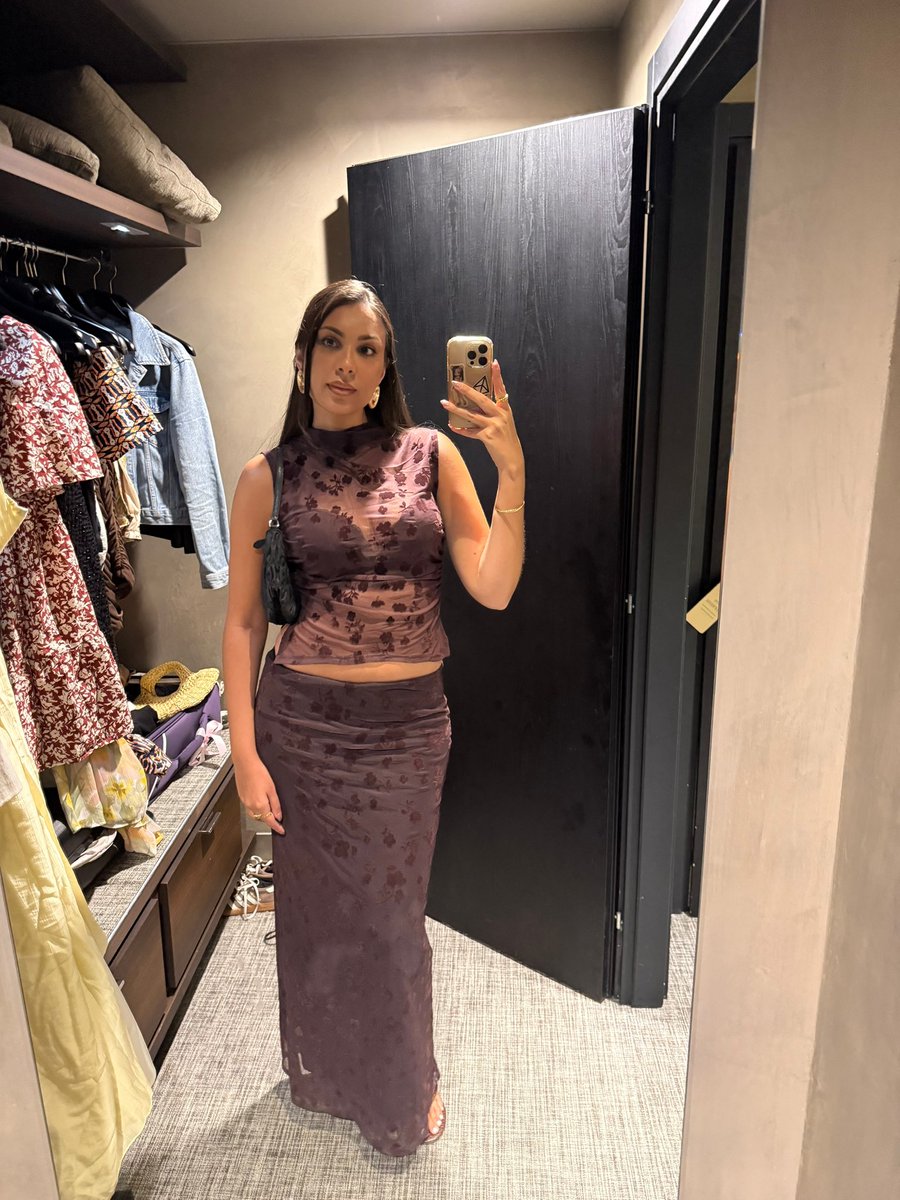 natashalfawn's tweet image. gm, larping as a real girl but the phone case gives it away