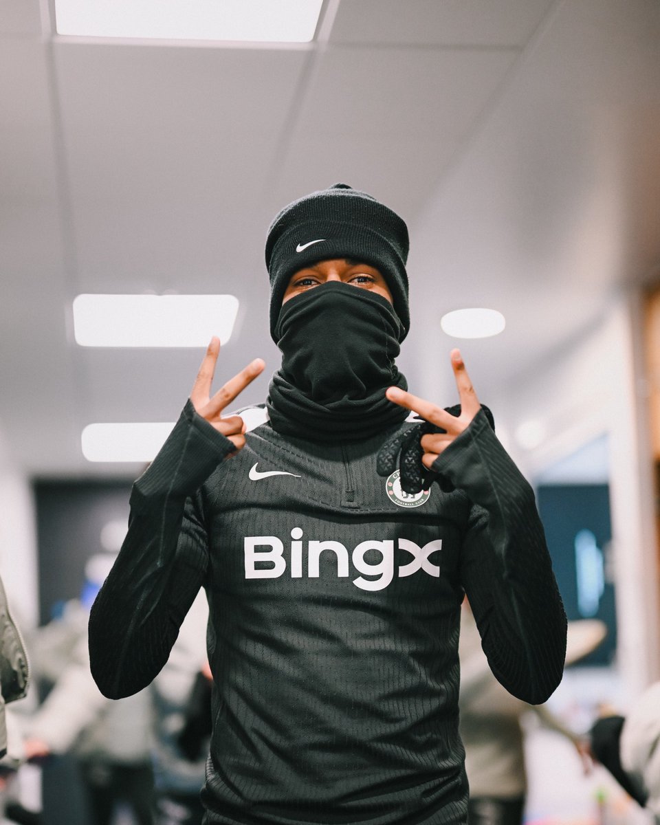 ChelseaFC's tweet image. Wrapping up warm for today’s session. 🥶