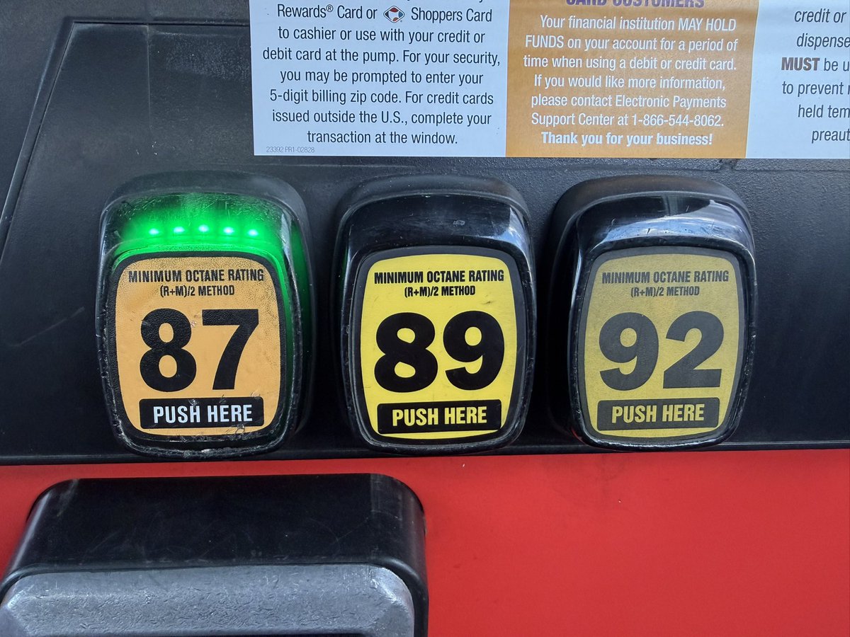 Which Jonas Brother do you choose when you get gas? Kevin girly for life