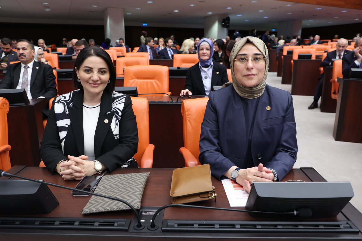 CYAZMAC's tweet image. 📍TBMM

Genel Kurul&apos;da Vakıflar Kanunu ile Bazı Kanunlarda Değişiklik Yapılmasına Dair Kanun Teklifi’ni kabul ettik.

Ülkemiz ve milletimiz için hayırlı olsun.

@Akparti @TBMMresmi @AKPartiTBMMGrup