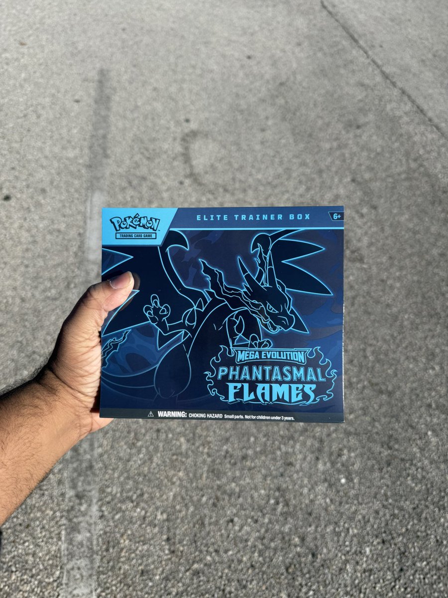 I can’t believe I actually found a Phantasmal Flames ETB for basically MSRP out in the wild! 🤩

Time to open this open and record the pulls!