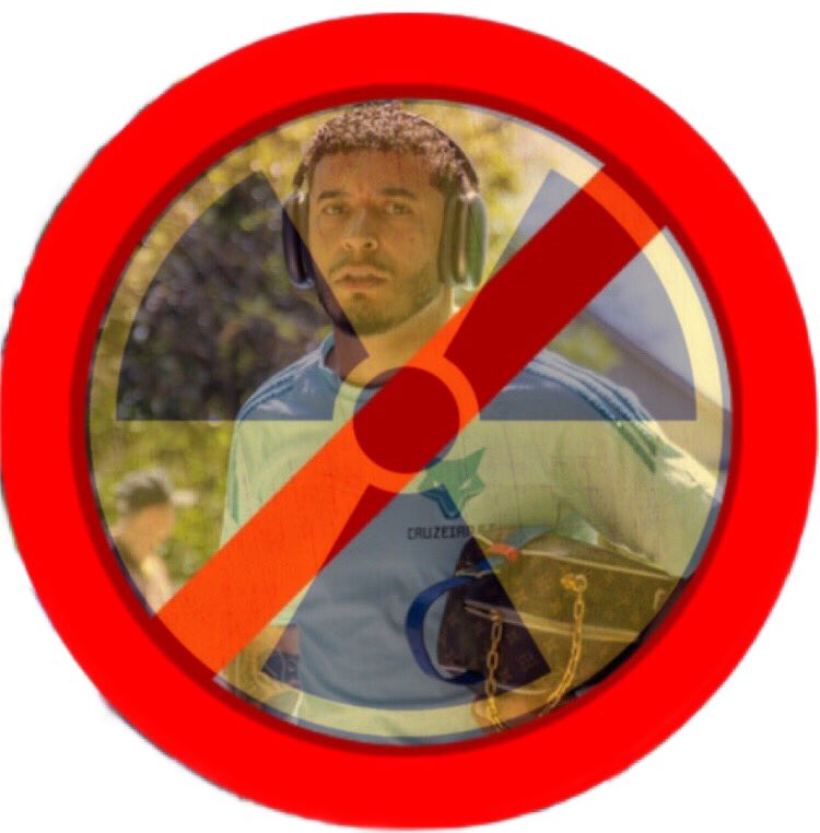 jenni_cec's tweet image. Chega de tortura psicológica, chega desse merda. #FORAWILLIAM