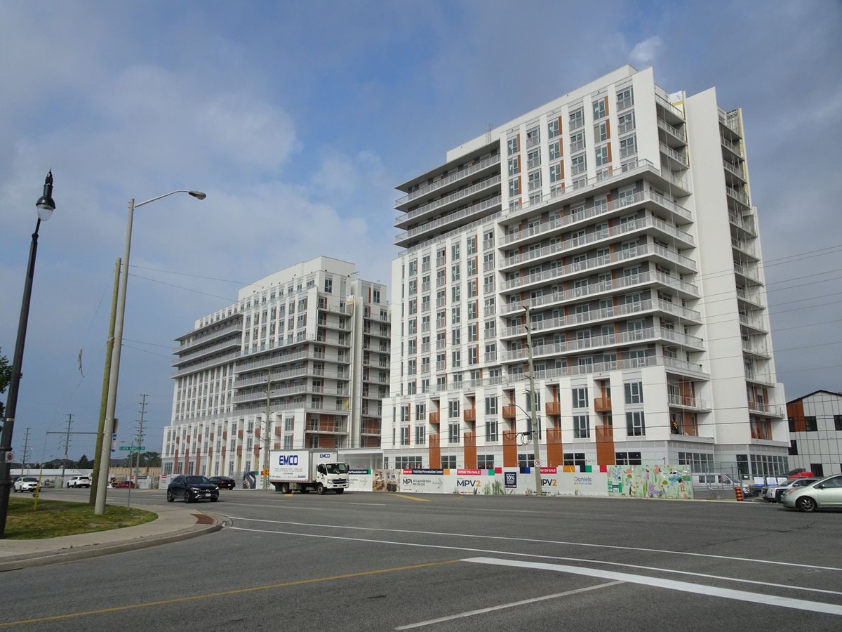 StoCanadaLtd's tweet image. Located in Brampton, Ontario, @TheDanielsCorp&apos;s MPV2 is yet another successful and dramatic build using Lido Wall Systems&apos; prefabricated panels with StoTherm ci – our high-performance, energy efficient exterior wall #cladding system.