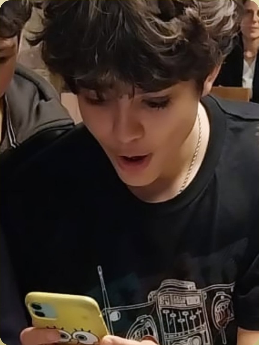 Anne babaları evlatlarından koparan o SSÇ GARABETİ  bitecek yasa değişikliği ile tüm mağdur evlatlara emsal karar olacak dedik.
Ahmetin Yolu Yarım Kaldı pes etmiyoruz etmeyeceğiz #AhmetinYoluYarımKaldı