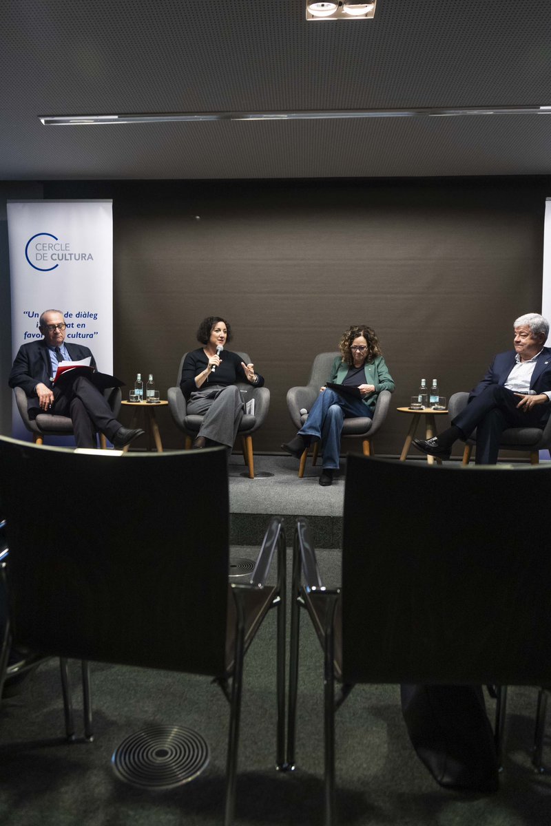 Alícia Romero 💜 tweet media