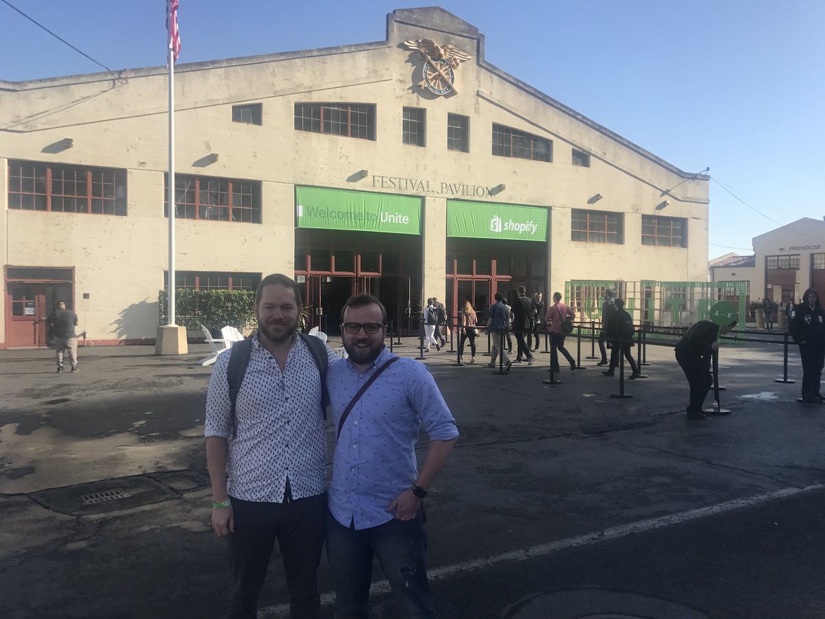 cargix1's tweet image. Throwing it back to Apr 2017 at the second @ShopifyDevs developer meet-up in San Francisco. 

I was set to speak on a panel about merchant success when the power went out. Instead of my moment, we celebrated with drinks and made life long friends 🥰

The moral: opportunity often…