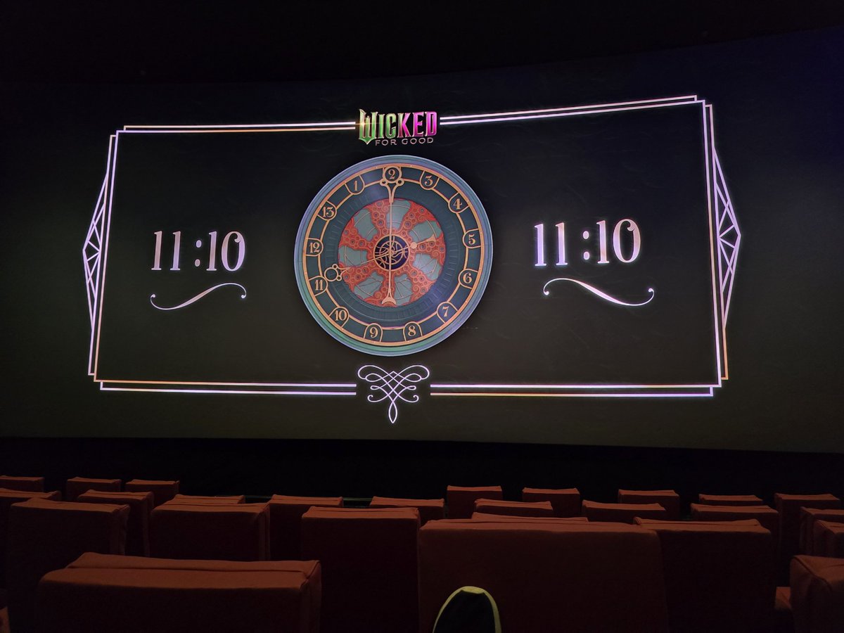 MorePowder's tweet image. IT'S NEARLY TIME!!! I HAVE WAITED A WHOLE YEAR FOR THIS, I CANNOT WAIT! #WickedForGood #Wicked