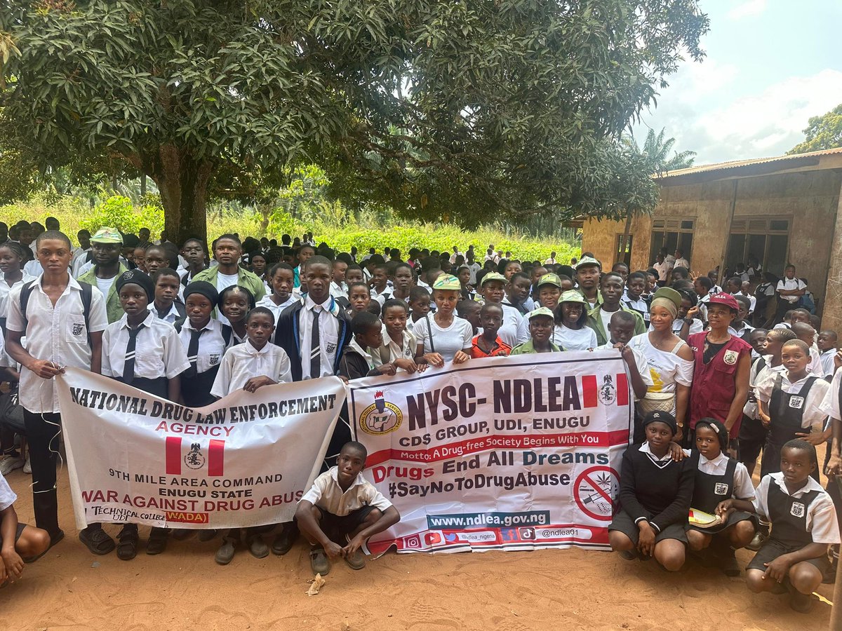 Logic_harris's tweet photo. Today, I and my colleagues embarked on a community development service initiative, conducting a sensitization program on drug abuse at Udi Technical College, Amokwe Udi, Enugu State. We educated secondary students on the dangers and side effects of hard substances, emphasizing https://t.co/Z14P7fZ2Hu