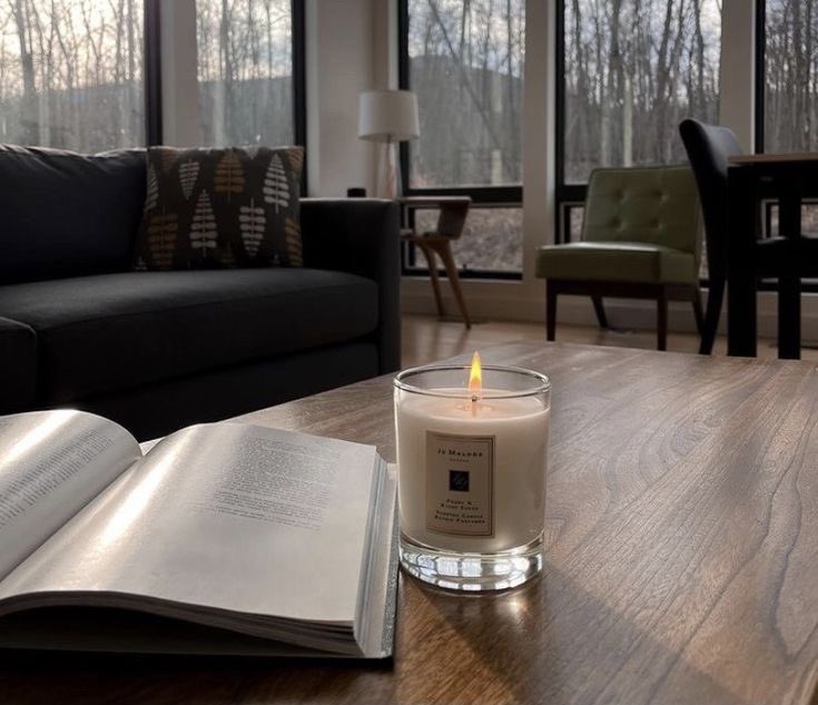 𝘮𝘪𝘺𝘶 ♡ (@miyuccat) on Twitter photo 