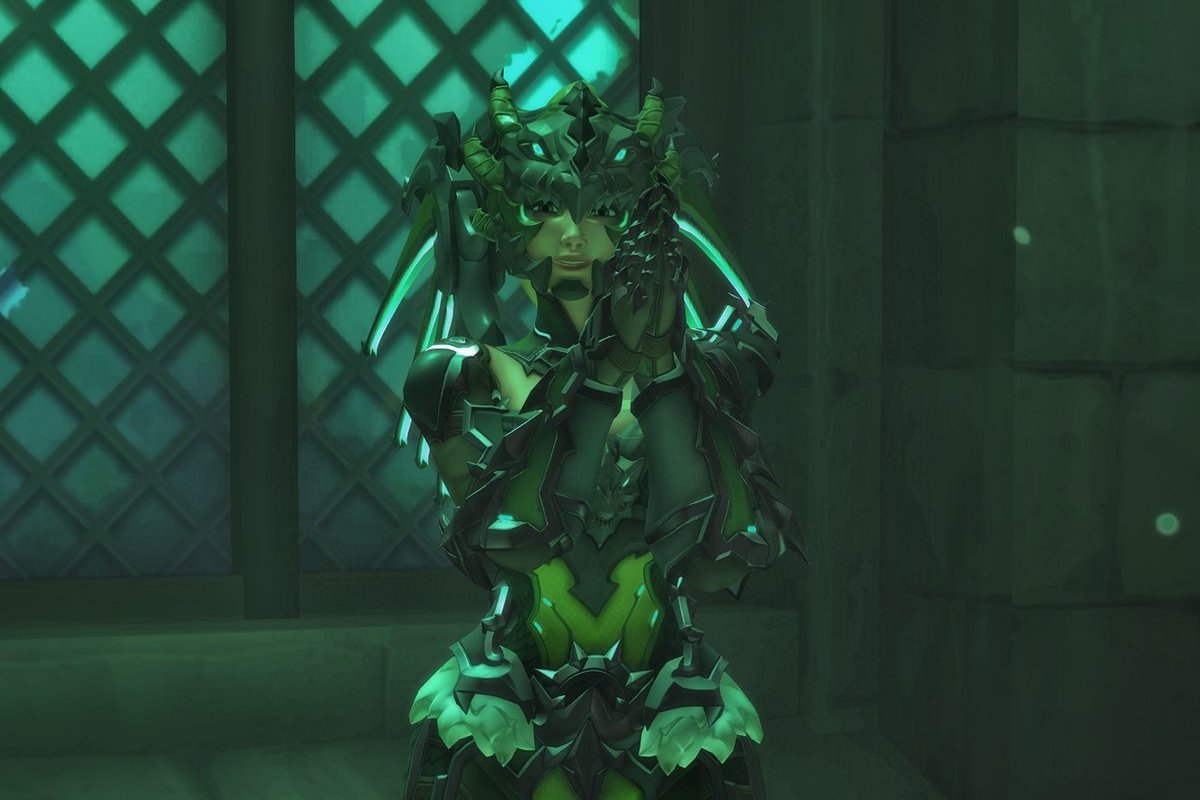 toxifix's tweet image. old dragoon mercy screenshots since she&apos;s all the rage rn 🐉 might have to retake some ^.^