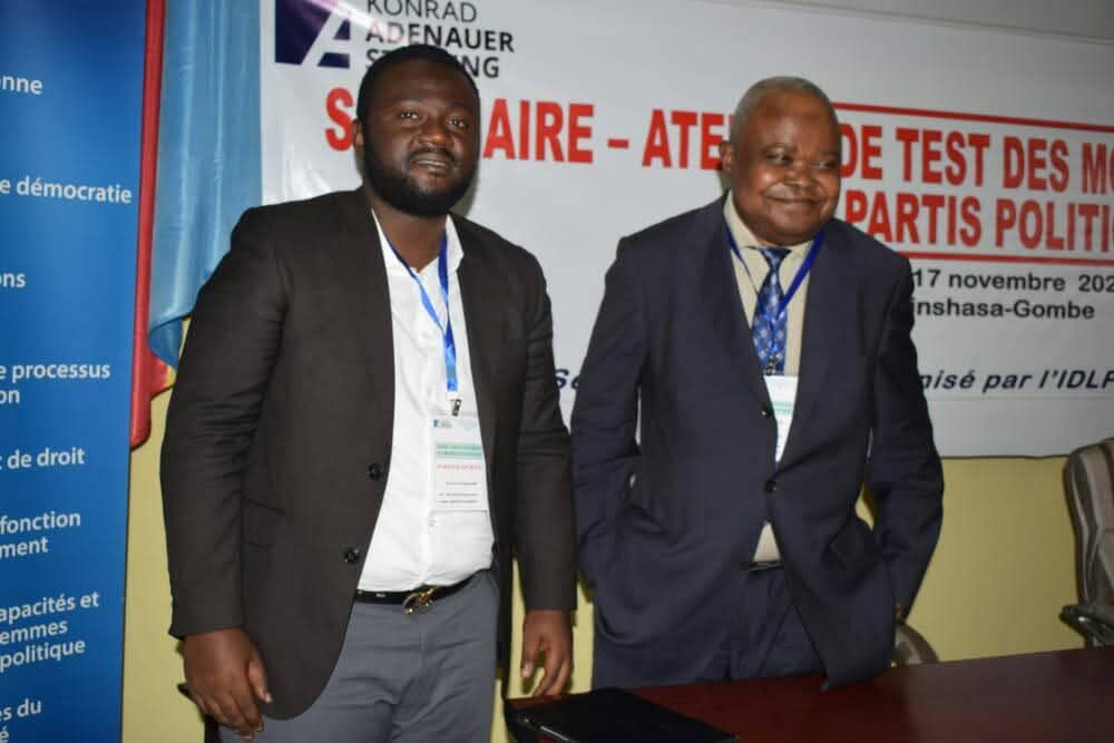 imara_rdc's tweet image. Il y a exactement six ans, jour pour jour, depuis que cette photo a été prise, soit c&apos;est depuis novembre 2019 et, c’était à la clôture de la formation politique, organisée par l’Institut de la Démocratie et Leadership politique, ILDP en sigle, au CEPAS à Kinshasa-Gombe, sous la…