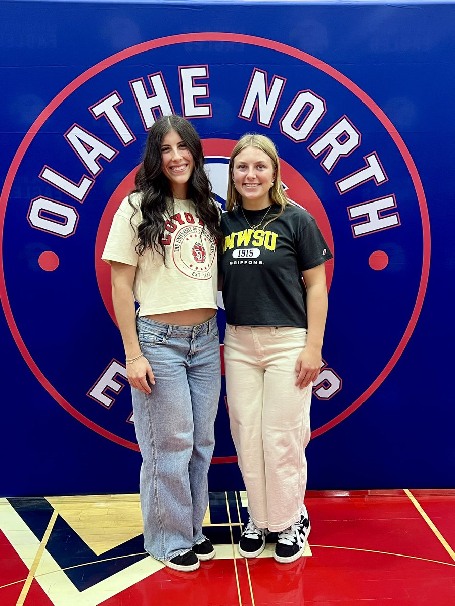 ON Softball tweet media