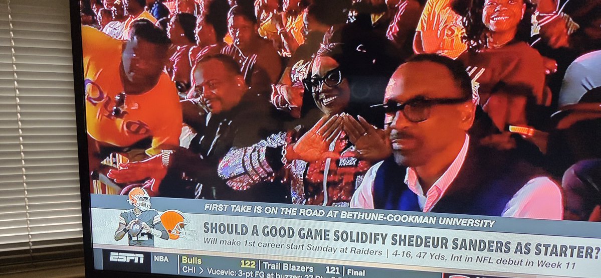 gogetit28866745's tweet image. Happy Thursday🪸🪸🪸!!!
“If you think you are too small to make a DIFFERENCE, try sleeping with a mosquito.”
~Dalai Lama
#difference
#PayItForward 
#gogetit 
@gogetit28866745