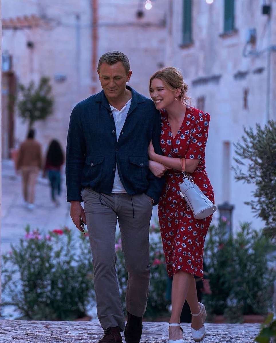 oldstocky's tweet image. Age gap autumn