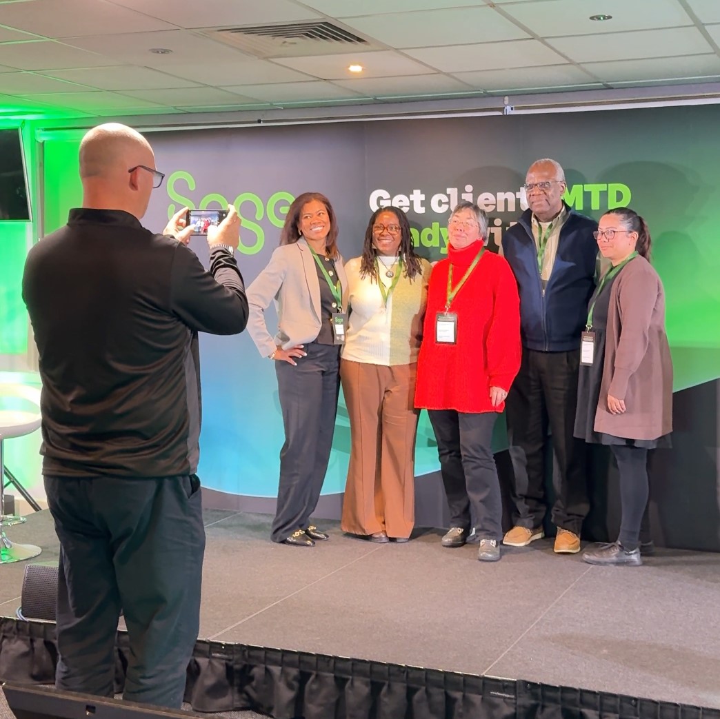 sageuk's tweet image. Smiles all round at The Valley today! Thanks to Charlton Athletic for their hospitality at our latest MTD event. 😁

On this series for accountants and bookkeepers we’re visiting stadiums at the heart of communities you support 💚 1sa.ge/S5uB50XuXVN