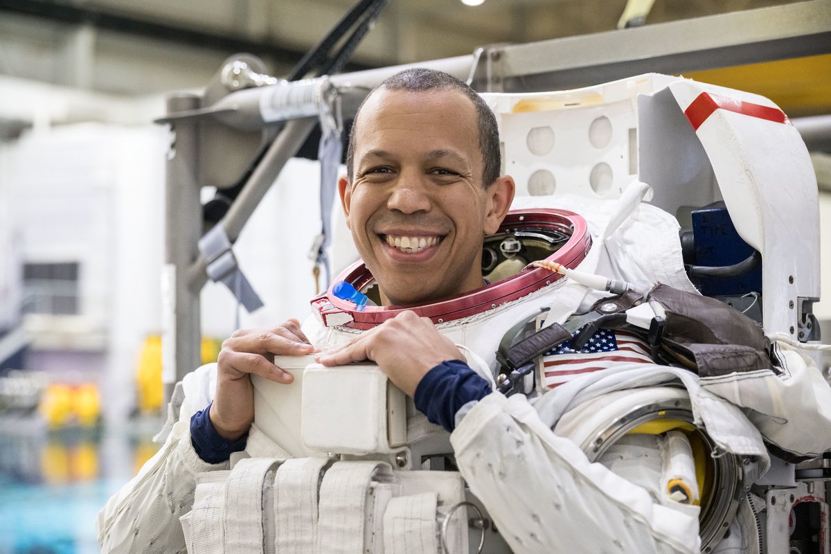 NASA's tweet image. On Nov. 27, @Astro_ChrisW will embark on his first-ever spaceflight to the @Space_Station. We will be broadcasting the launch on NASA+, YouTube, and other platforms—learn when and where to tune in: go.nasa.gov/3XM1aCp