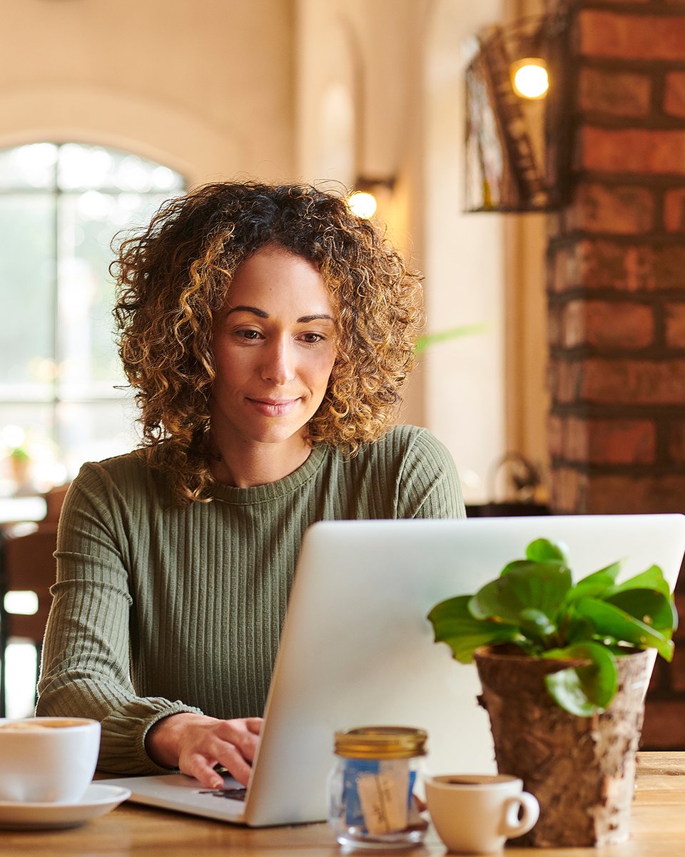 ¿Sabías que el 70% de los estadounidenses han perdido datos en sus computadoras? El disco duro Toshiba Canvio Advance simplifica el backup con software automático y hasta 4 TB.

storage.toshiba.com/es/consumer-hd…

#Toshiba #Canvio #Proteccióndedatos #Respaldo #AlmacenamientodeDatos