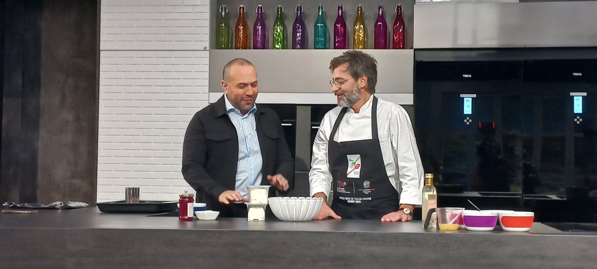 ItalyinLebanon's tweet photo. A full dive into Italo-Lebanese authentic flavors &amp; #culinaryinnovation w/ Chef @maradonayousse. From TV cooking show to @Ulasagesse &amp; #Vresso, three key moments in a culinary #transhumance highlighting technique, creativity &amp; the transmission of refined gastronomic know-how. https://t.co/rGczODYEkB