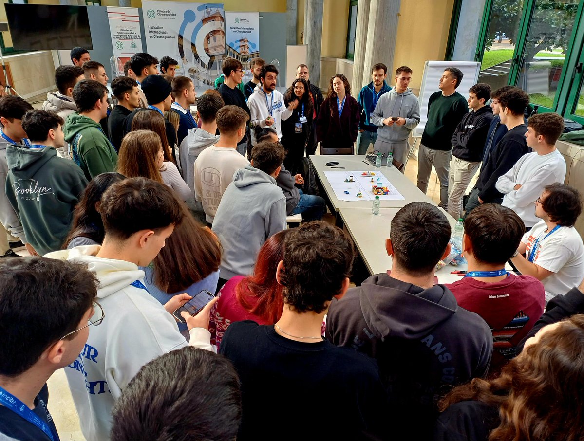 kriesgo's tweet image. Que semana mas bien aprovechada para los estudiantes universitarios de toda España participantes en el HACKATHON CIBERSEGURIDAD UNIOVI que la @uniovi_info y el @INCIBE han promovido en Oviedo y en el que hemos colaborado con metodología by @FIDACONSULTORES para lanzar innovación