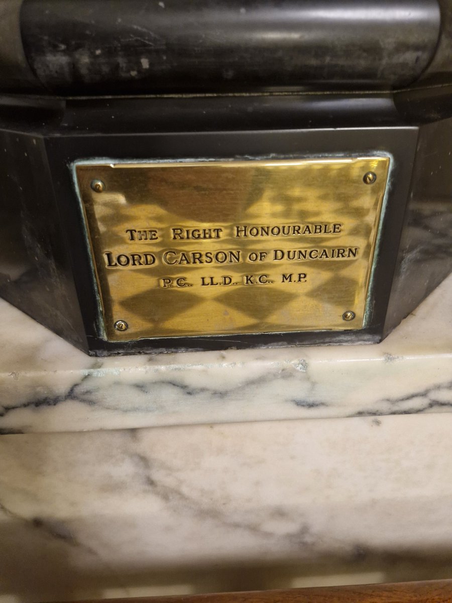 colour36ud's tweet photo. Belfast City Hall.
#Carson
#UlsterCovenant https://t.co/yK8QaXsQSj