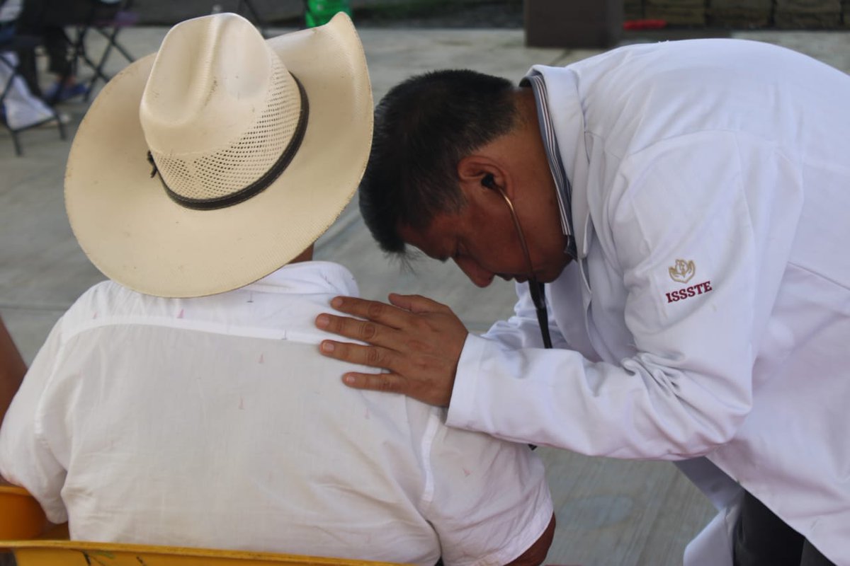 IsssteDurango's tweet image. 📰 #COMUNICADO
Mediante acuerdo, Veracruz reduce 50 % su deuda con el ISSSTE.
🔗goo.su/Q7x75U0