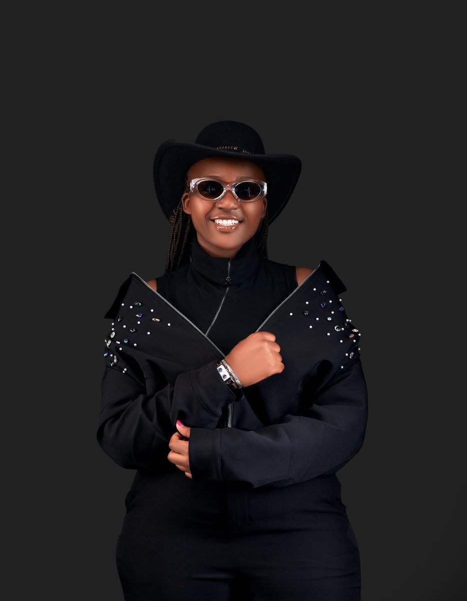 Coachfred123's tweet image. Happy birthday @Dorabae19 
More Years of Winning and Success .