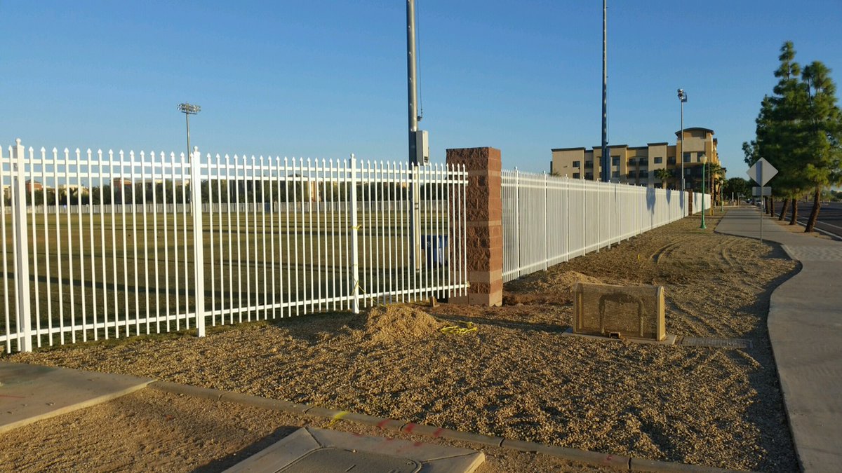 AmericanFence48's tweet image. Protect what matters with American Fence Company. Our fencing solutions are trusted across industrial, government, solar, and commercial projects—offering strength, reliability, and professional-grade security. 
#AmericanFenceCompany #FenceInstallation #SiteSecurity