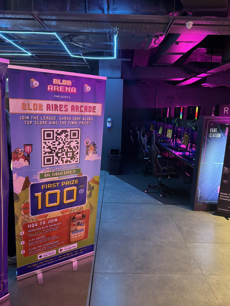 Getting ready to show <a href="/Blobarena/">Blob Arena</a> to local gamers in Buenos Aires!