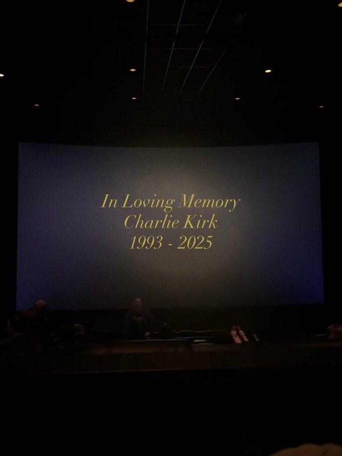 freefallgracie's tweet image. I just got an early screening of the FNAF movie why did Scott put this in the credits?? 😭