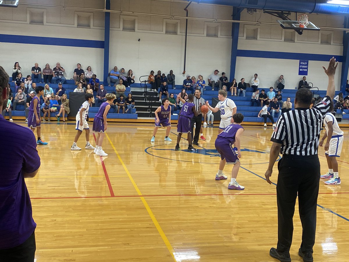 Coach_Sims_5's tweet image. TIP OFF TO THE 7TH 25-26 BASKETBALL SEASON
#NEXTSTEP
#DAYBDAY
@CoachDylHen @CoachHowe75035