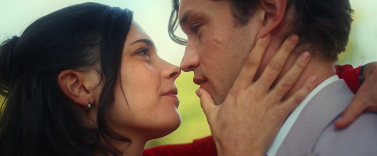 jutdwaesgf's tweet image. voglio quello che hanno loro chiedo troppo? forse si #rubyjames #maxtonhall