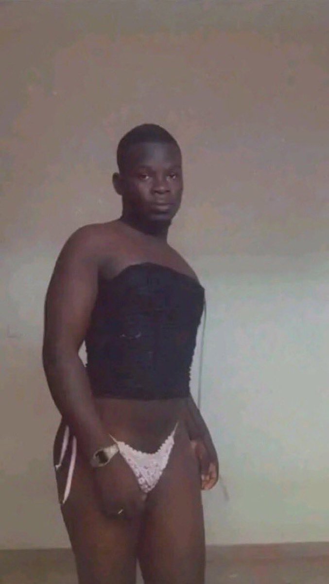 The_graphics32's tweet image. A man who asks another man his name